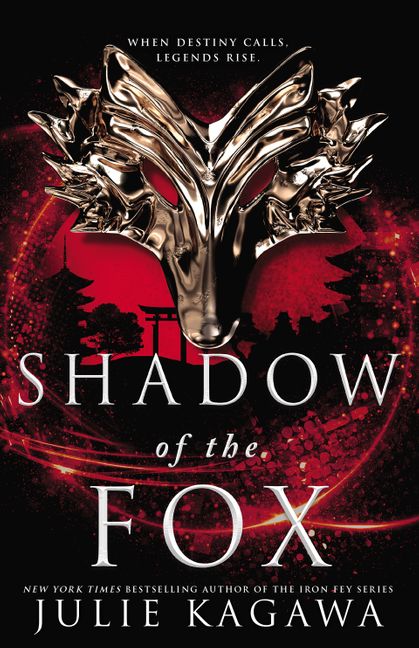 Book Review: “Shadow of The Fox” (Shadow of the Fox #1) by Julie Kagawa